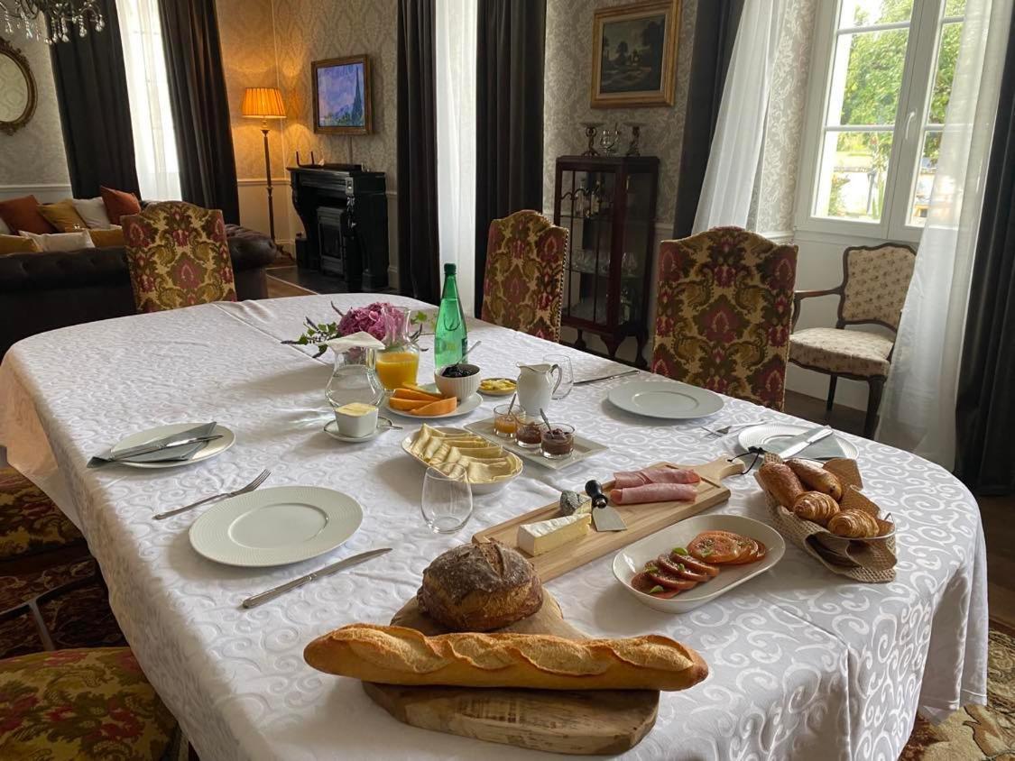 Le Grand Berger Chambres D'Hotes Angeac-Charente Dış mekan fotoğraf