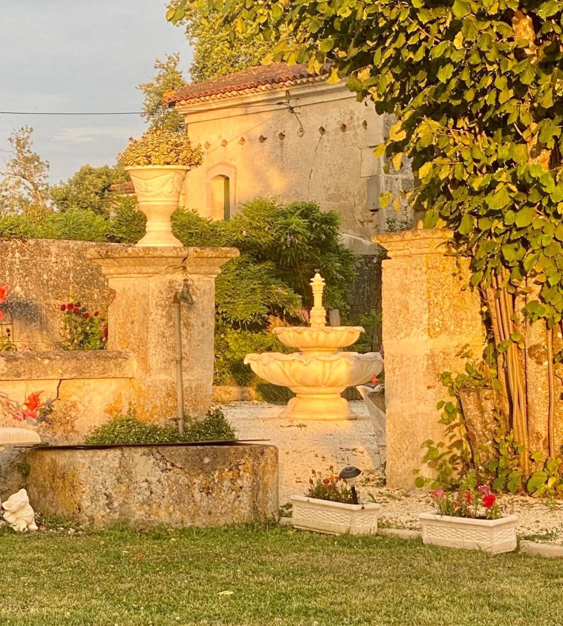 Le Grand Berger Chambres D'Hotes Angeac-Charente Dış mekan fotoğraf